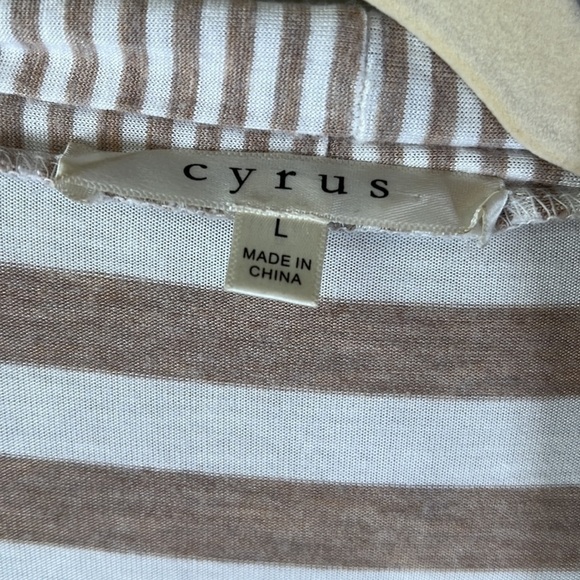 Cyrus Cream And Tan Lightweight Striped Cardigan Size L - Picture 4 of 5